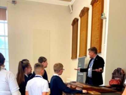 Students from Oakley School Council visit the Amelia Scott