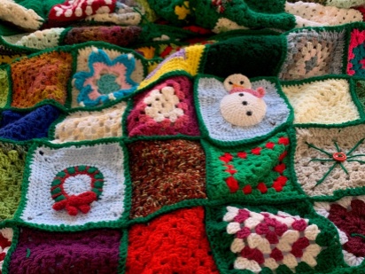 Young Fundraiser to ‘Switch On’ Christmas Tree at The Amelia Scott