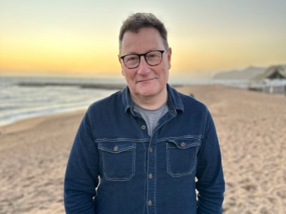 Chris Chibnall: Death at the White Hart, interviewed by Hannah Griffith