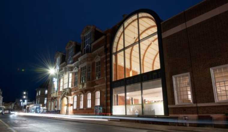 The Amelia at night