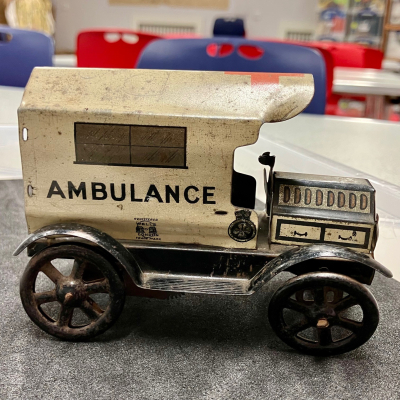 Toy WW1 ambulance