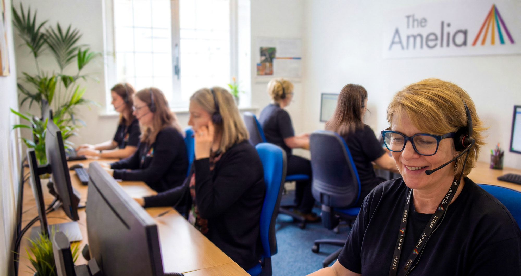 6 members of staff in the Amelia Call Centre